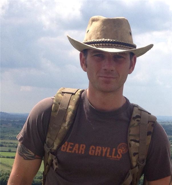Tarp Hat with extreme patches