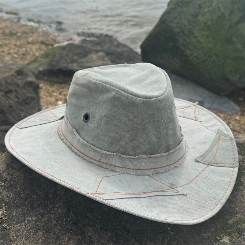 Eco Gardening hats from Amazonas Tarphat Brazil